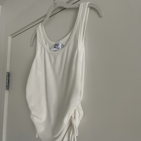 Princess Polly Madelyn side tie tank - Picture 7 of 8